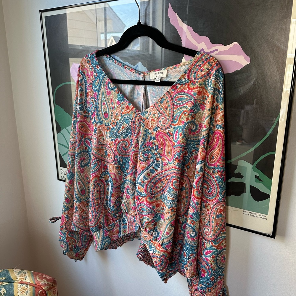 Umgee Paisley V-Neck Bohemian Blouse Size M